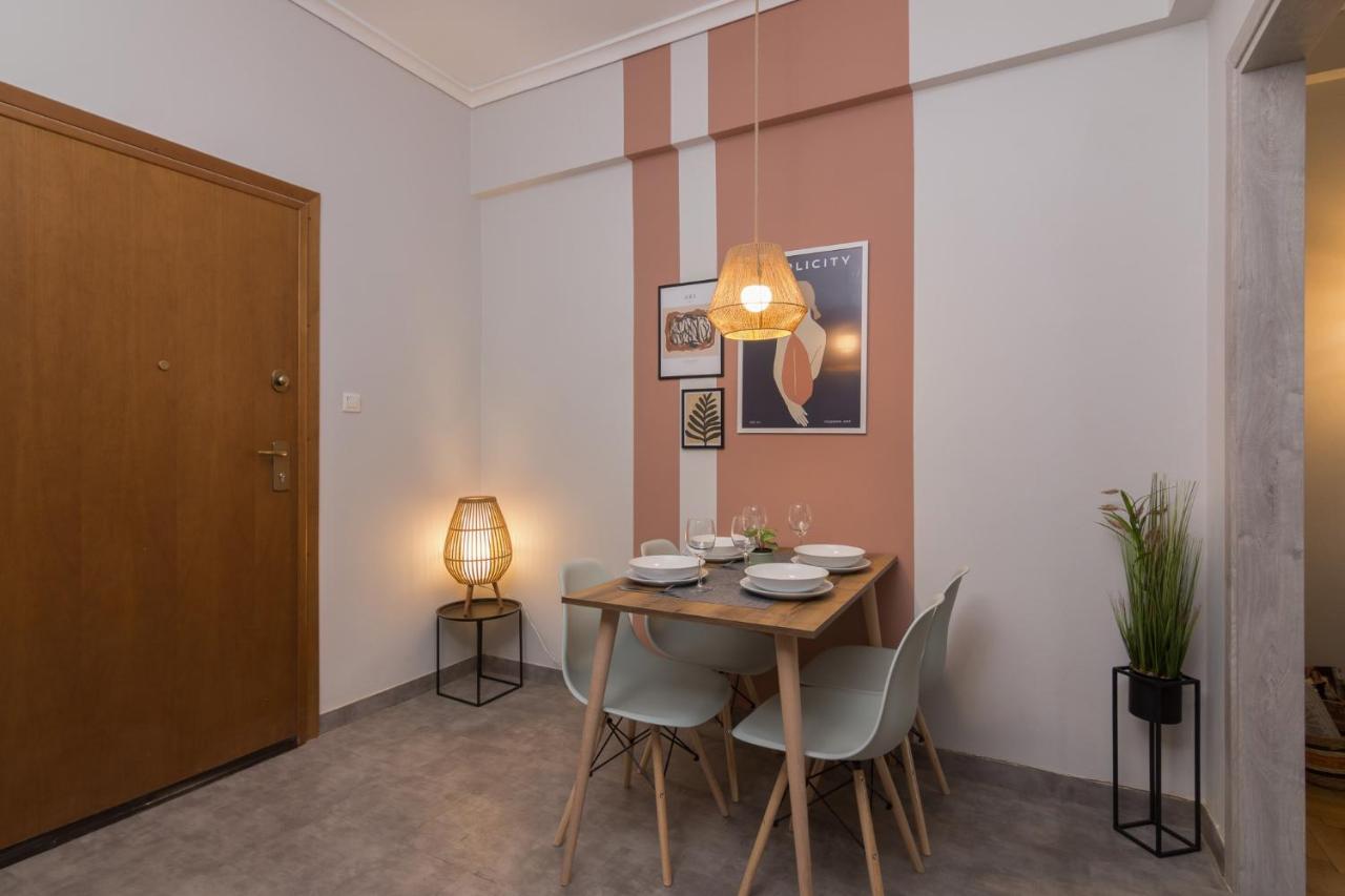 Spacious 2 Bedroom Apartment In Koukaki Athen Exterior foto