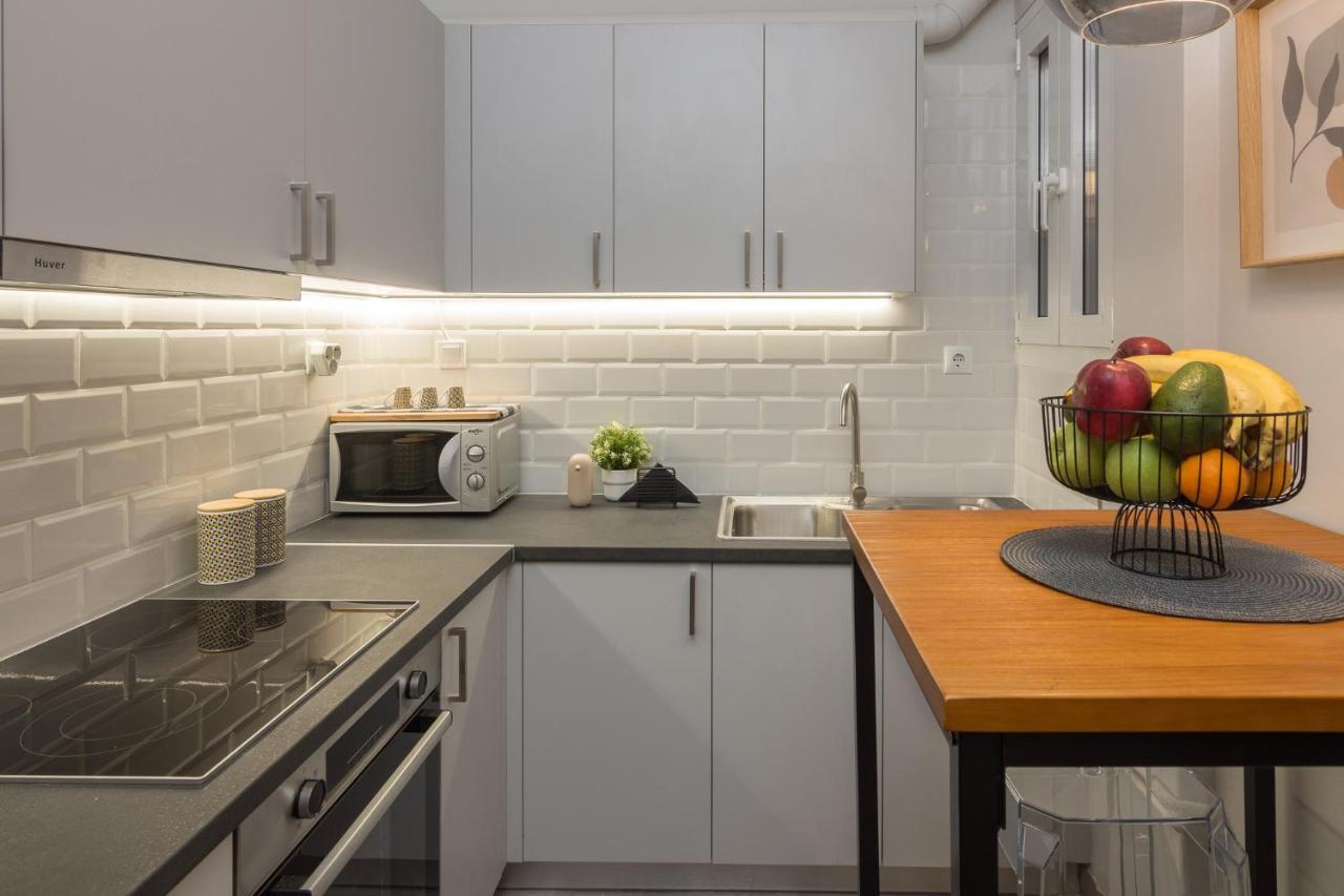 Spacious 2 Bedroom Apartment In Koukaki Athen Exterior foto