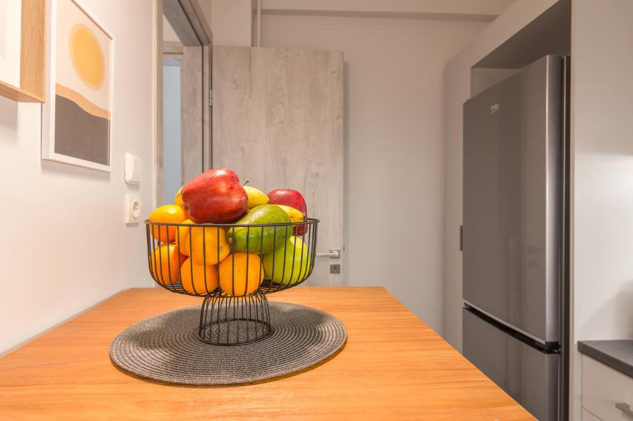 Spacious 2 Bedroom Apartment In Koukaki Athen Exterior foto