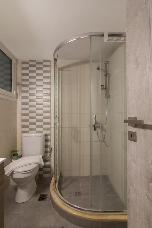 Spacious 2 Bedroom Apartment In Koukaki Athen Exterior foto