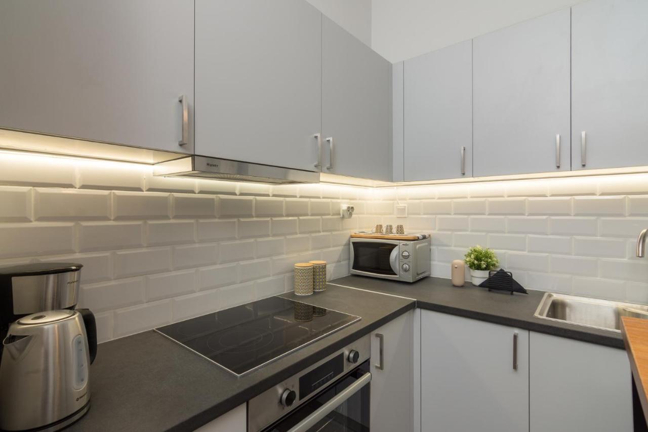 Spacious 2 Bedroom Apartment In Koukaki Athen Exterior foto